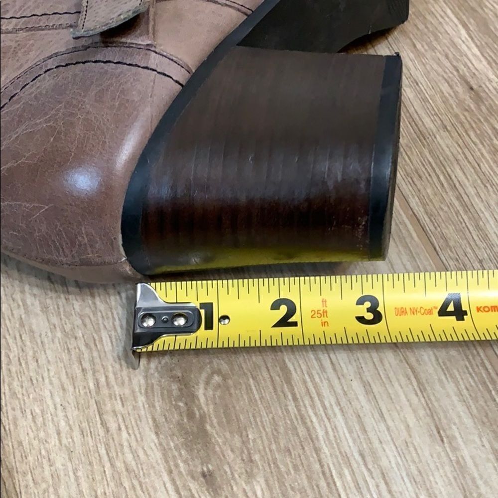 CROWN VINTAGE | brown distressed leather boots - Picture 10 of 10